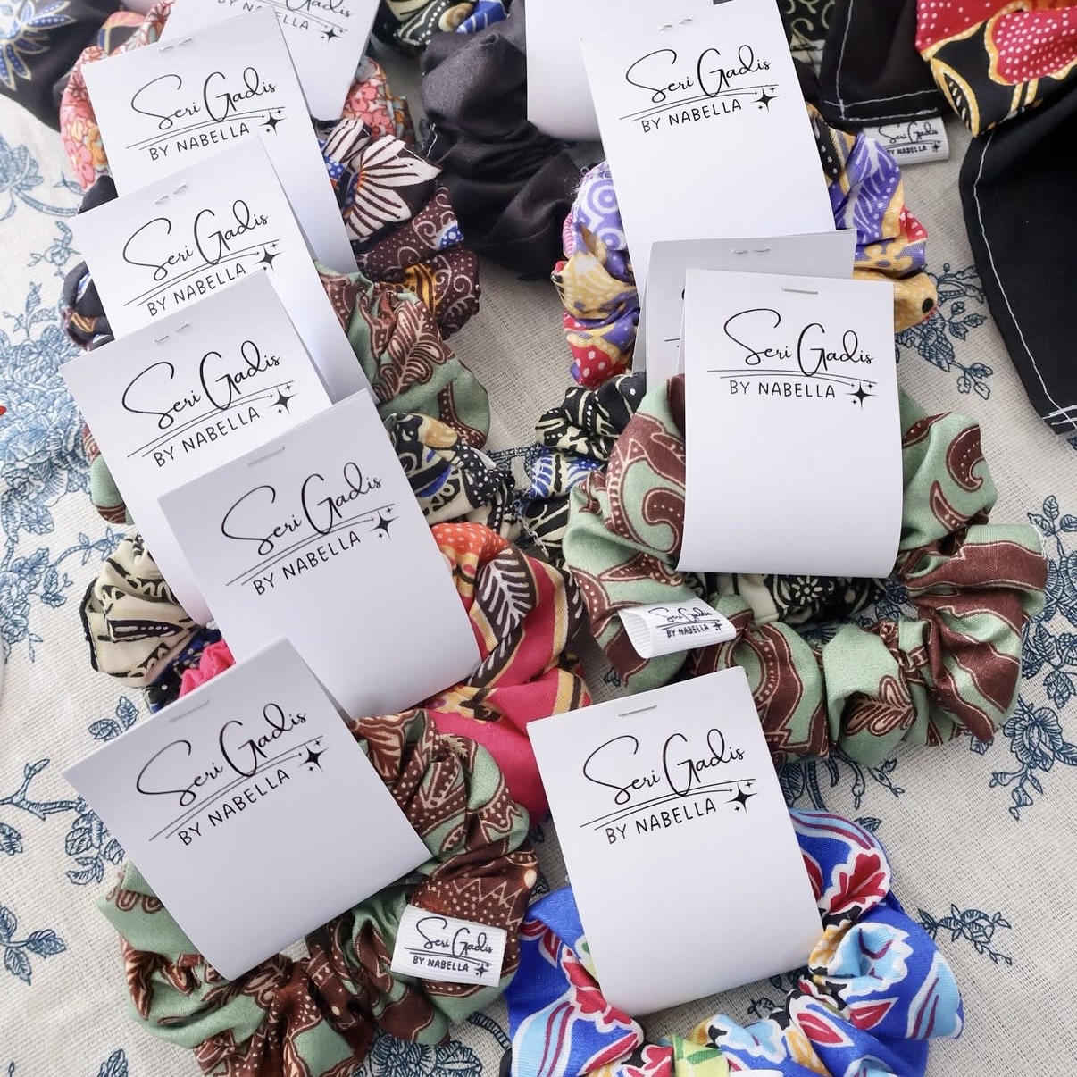 Seri Gadis batik accessories