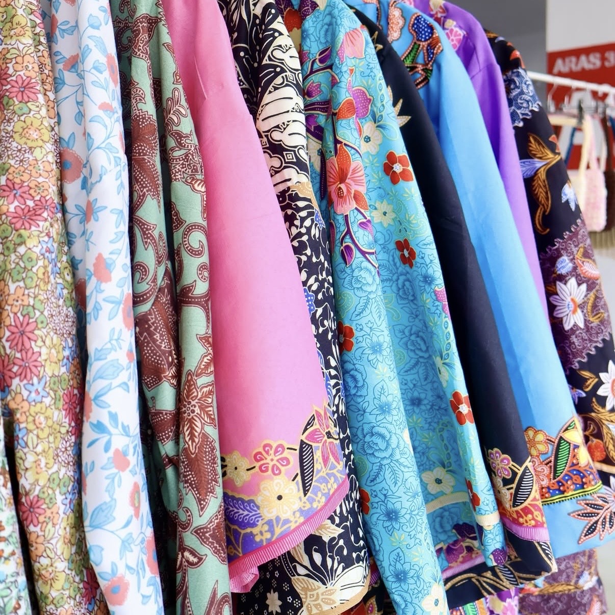 Seri Gadis batik accessories